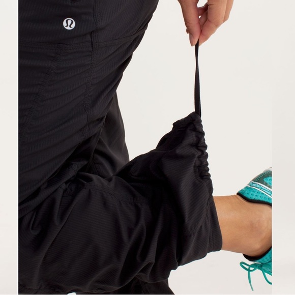 Lululemon Lined Studio Pants Black - Picture 2 of 10